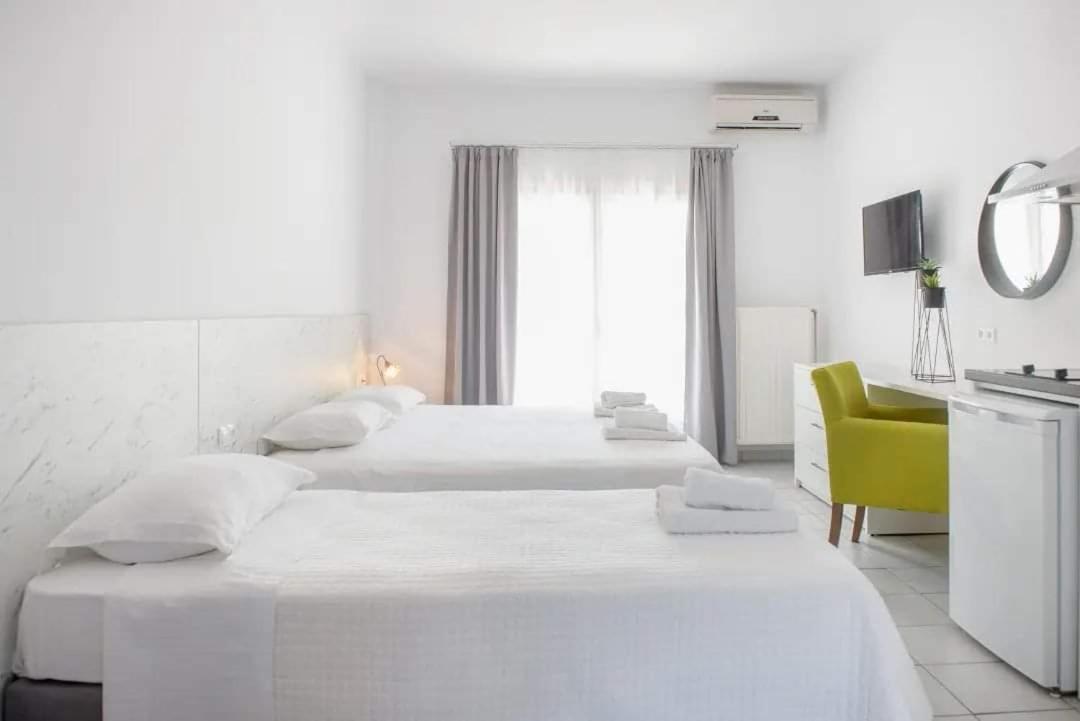 Hotel Papanikolaou Ierissos Exterior photo